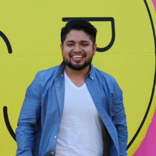 1527641501738 - Victor Ruiz Victor Ruiz Headshot