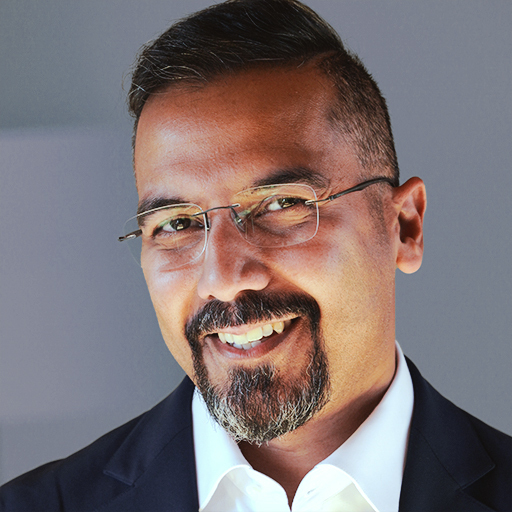 _ARC0585_Color_Final_small - Neel Kar _ PETROL Carla Jimenez headshot