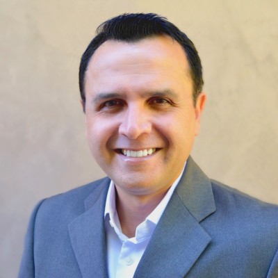 GB Headshot - Calloway Lemons Gaston Bitar Headshot